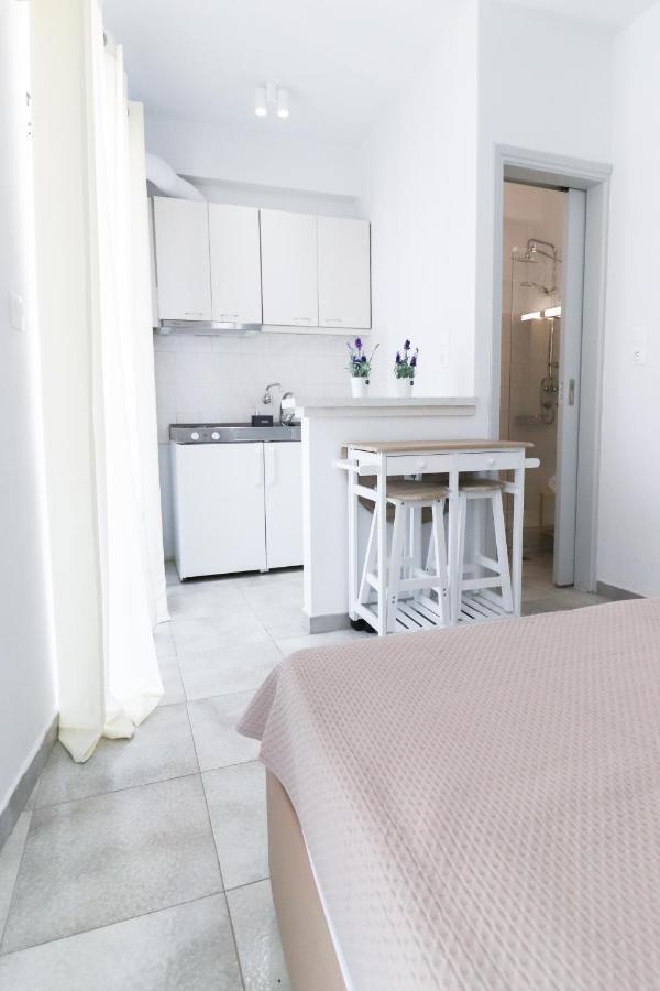 Modern Apartments Edipsos Loutra Edipsou  Exterior foto